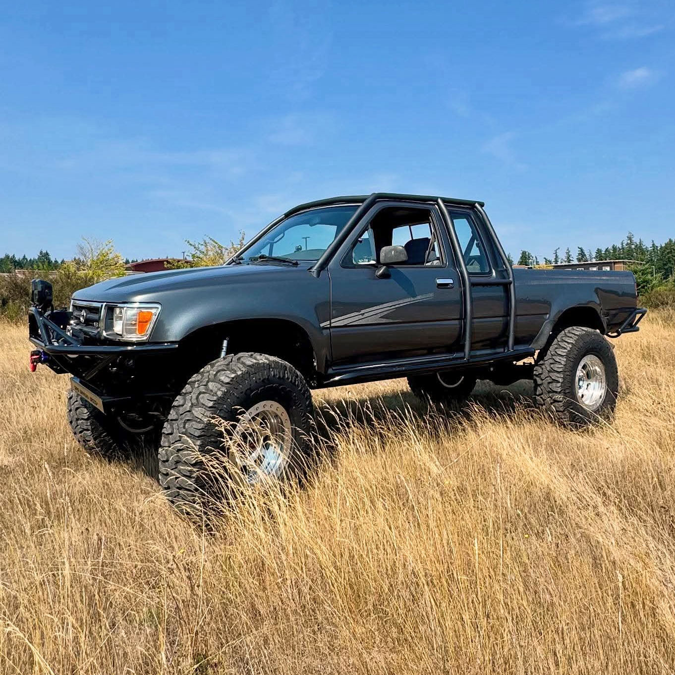 1989-95 Pickup and 1990-95 4Runner Front Bumper - Image 3